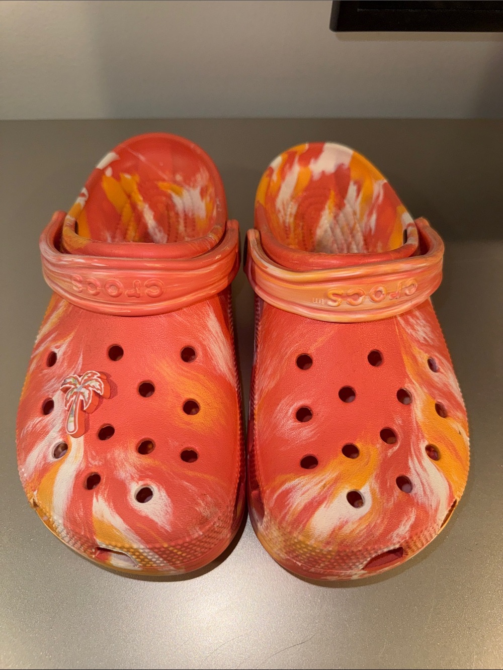 Crocs sz womens 9/mens 7